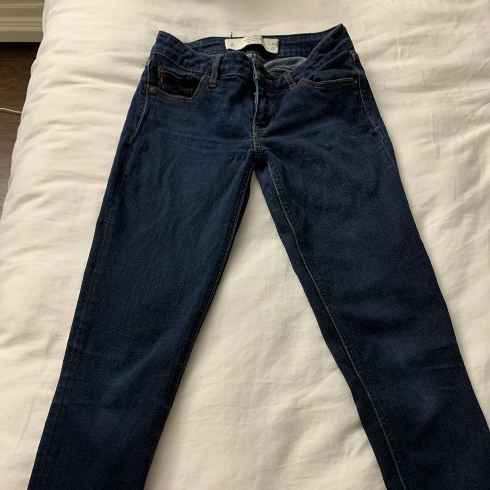 Abercrombie jegging skinny jeans in size 0